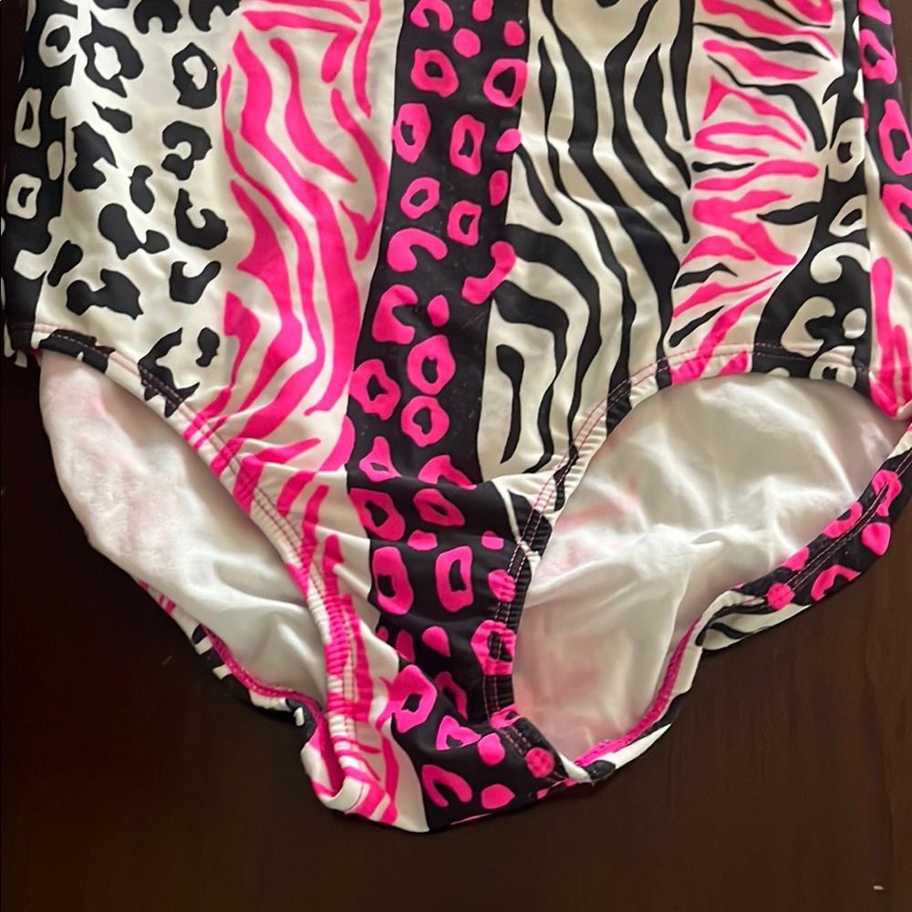 The Children's Place Pink and Black Animal Print One Piece Swimsuit. Size 12. - Picture 4 of 9